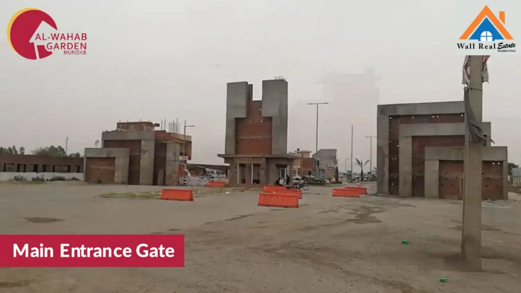 Main-Gate2