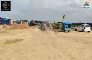 District One Lahore Development Status